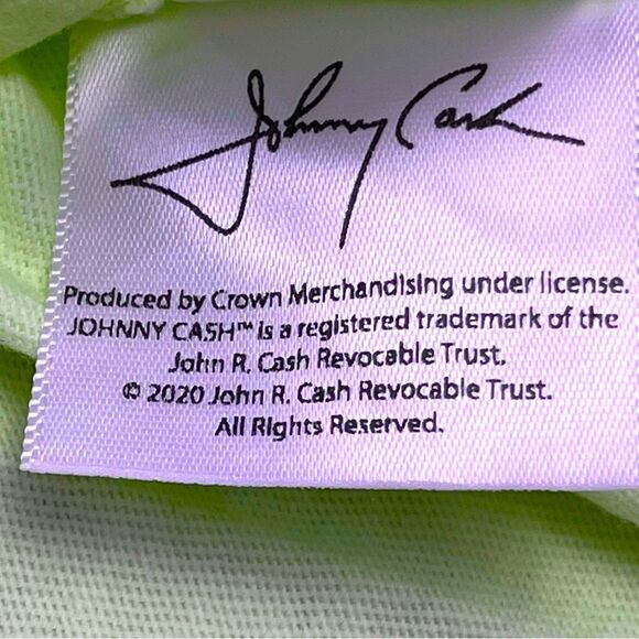 New! Daydreamer Womens Johnny Cash A Thing Called Love Tour Tee Yellow Small NWT - Picture 8 of 13